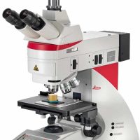 Leica Microsystems Microscopio Vertical de Materiales Leica DM6 M